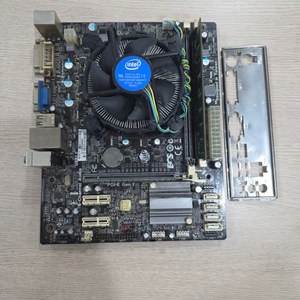 i5 3550 cpu + H61 메인보드 + DDR3 4GB램 세트 반본체 이미지