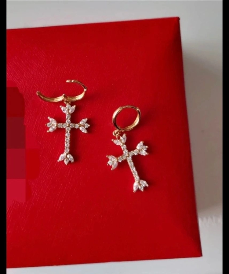 14K 큐빅 십자가 원터치 귀걸이 (새상품) 이미지