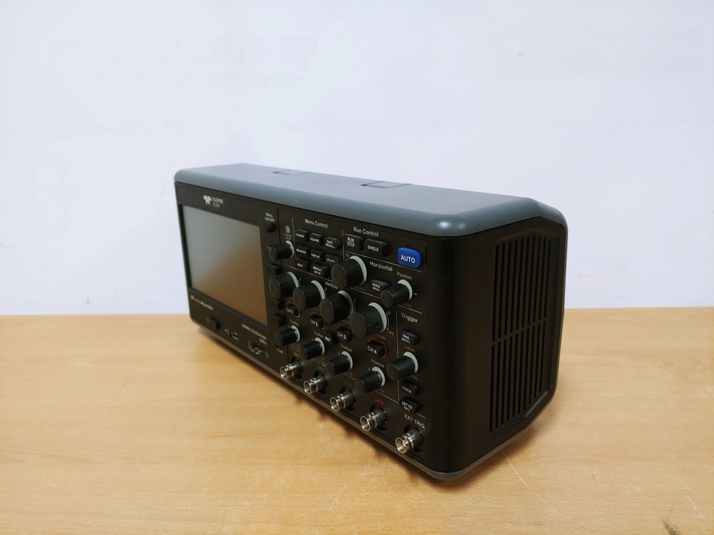 LECROY 2034 르크로이 중고오실로스코프 300MHz 4ch 판매 이미지