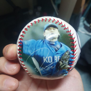 박찬호(61)국가대표 사인볼 판매해요(MLB케이스 서비스드립니다) 이미지