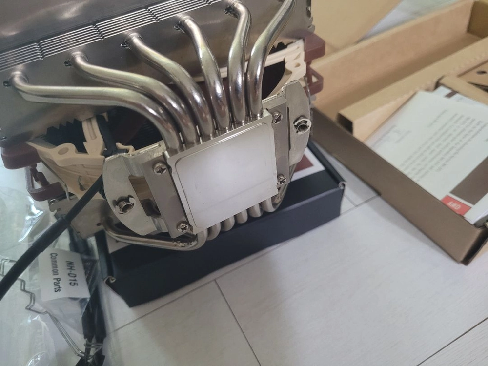 공랭 녹투아 NH-D15 CPU 쿨러 AMD AM5 AM4 라데온 키트 이미지