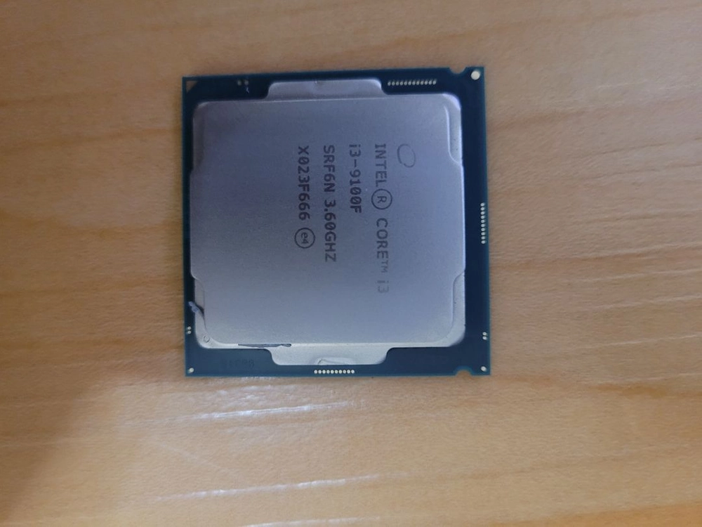 인텔 i3-9100f 단품 2만5천원+배송비에 팝니다 이미지