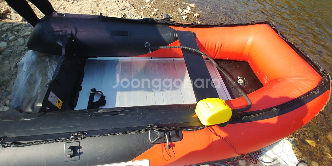 쿠마 310 고무보트 보트제외 알판만 판매합니다.