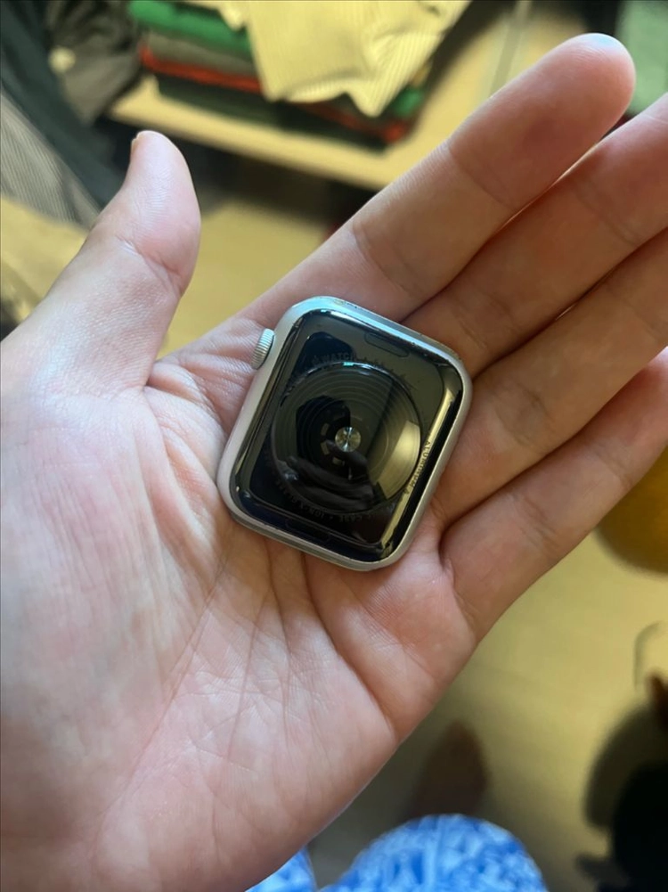 애플워치 44mm 실버 + 추가 밴드 세트 이미지
