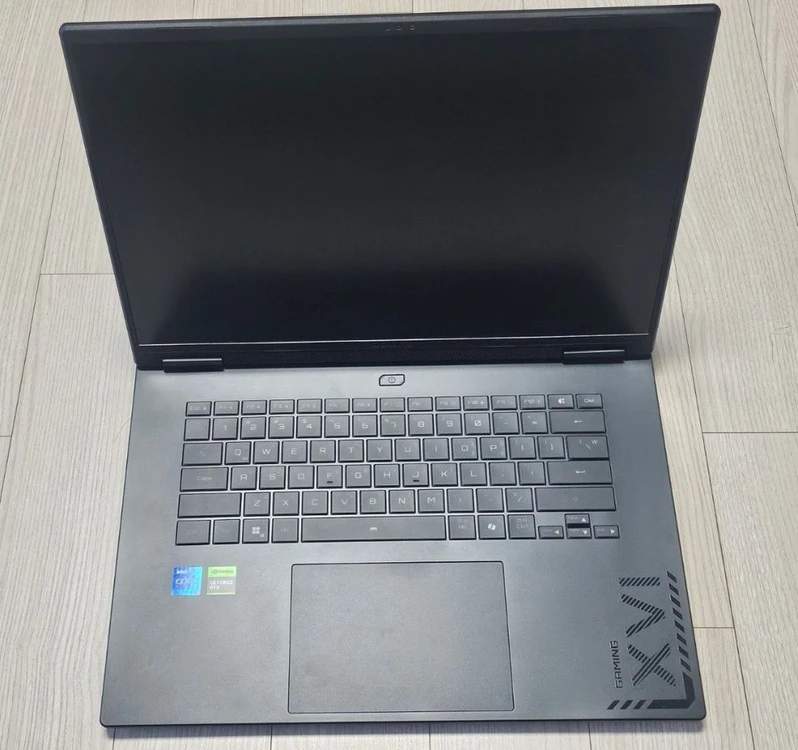 기가바이트 RTX 5070, SSD 1TB, DDR5 16GB 게이밍 고사양 노트북 이미지