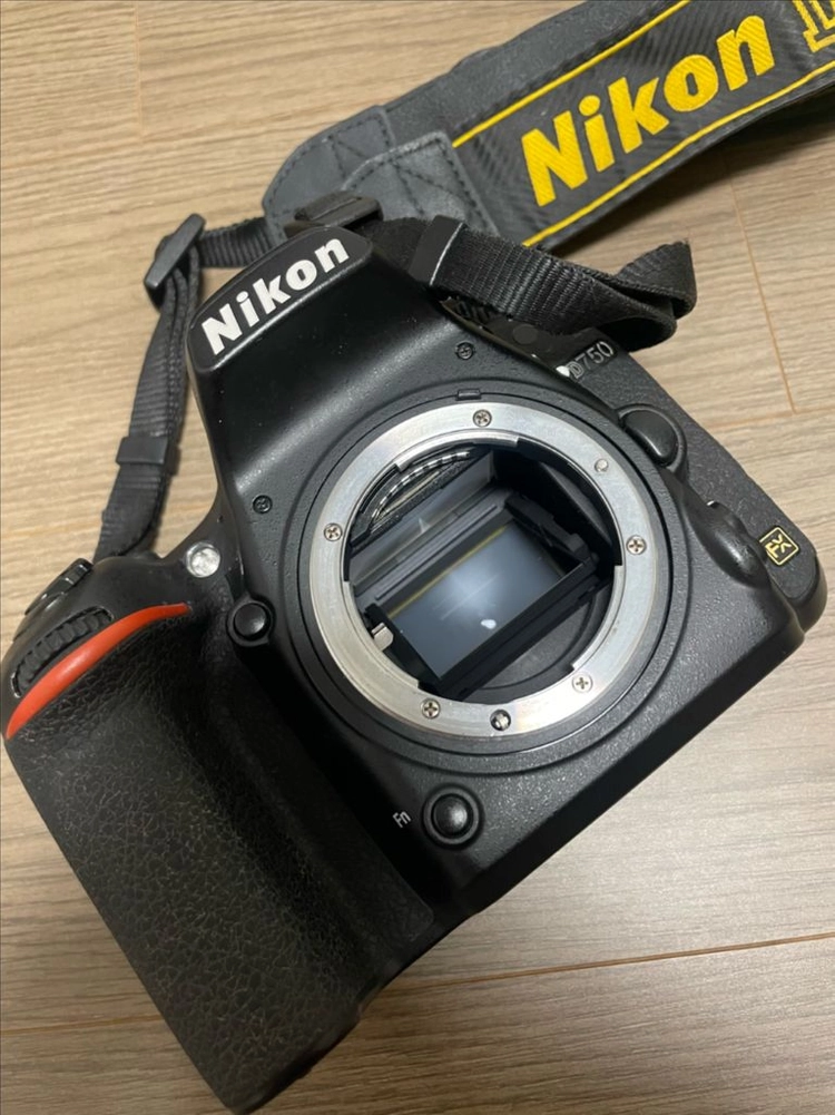 [풀박스/점검 완료] 니콘 D750 + Nikkor 24-70 f/2.8 ED(후드 포함) + 가 이미지