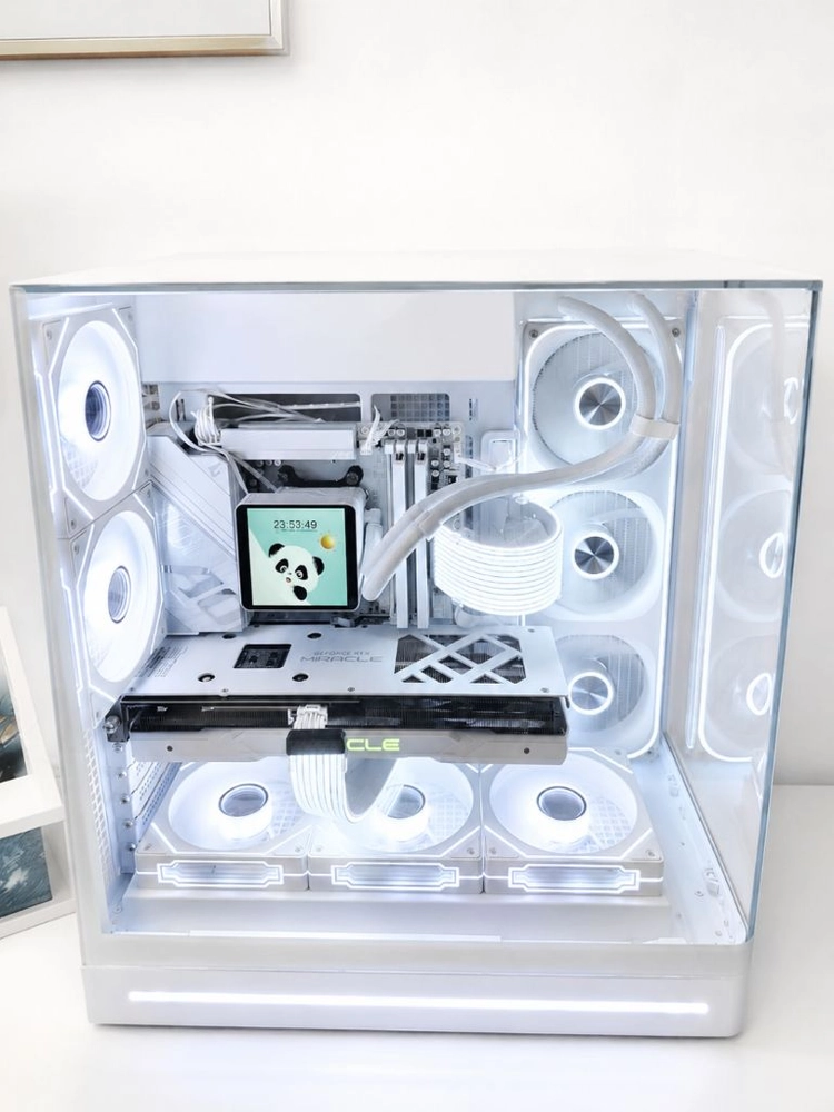 라이젠7 9800X3D RTX5080 화이트PC 팝니다 이미지