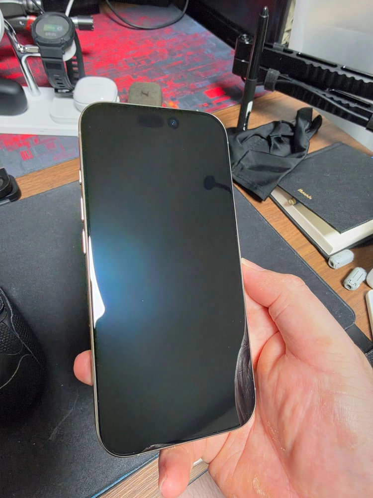 아이폰 16 pro 128GB 내추럴 티타늄 이미지