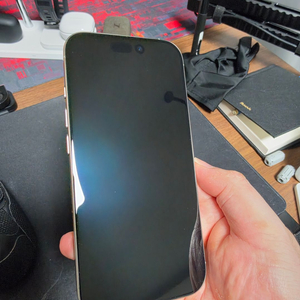아이폰 16 pro 128GB 내추럴 티타늄 이미지