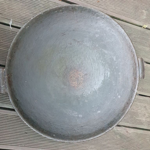 중고/미니멀] 지름 40cm 진품 무쇠 솥뚜껑 / 무쇠 그리들 판매 이미지