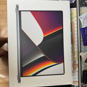 맥북프로 16인치 외관손상 X M1 Max CTO / 64GB / 32GPU / 2TB / 93% 이미지