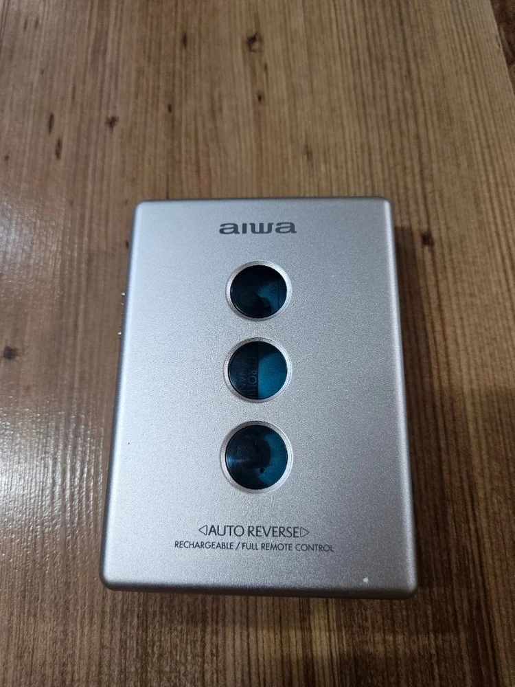 아이와 워크맨 HS-PX607 팝니다 이미지