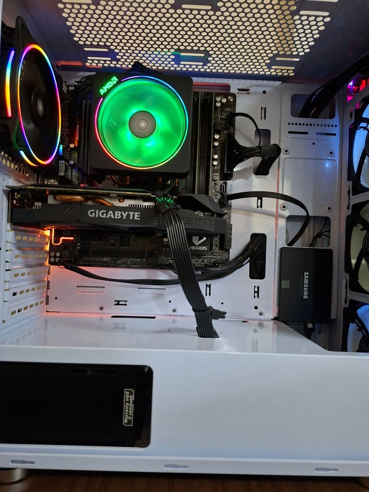 라이젠7 2700x rtx2060 게이밍 pc 데스크탑 컴퓨터 본체 처분!(윈도우 정품) 서비스o 이미지