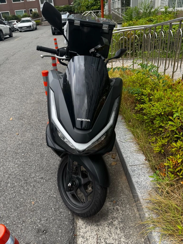 pcx125 25년식 천키로 - 안심되는 중고거래