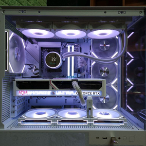 미사용 ) 9800X3D & RTX5080 컴퓨터 PC 이미지