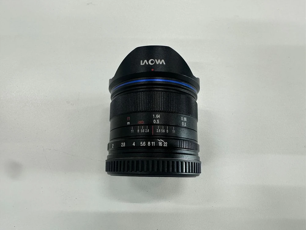 LAOWA 라오와 7.5mm F2 마이크로포서드 (마포) 마운트 렌즈 판매합니다 이미지