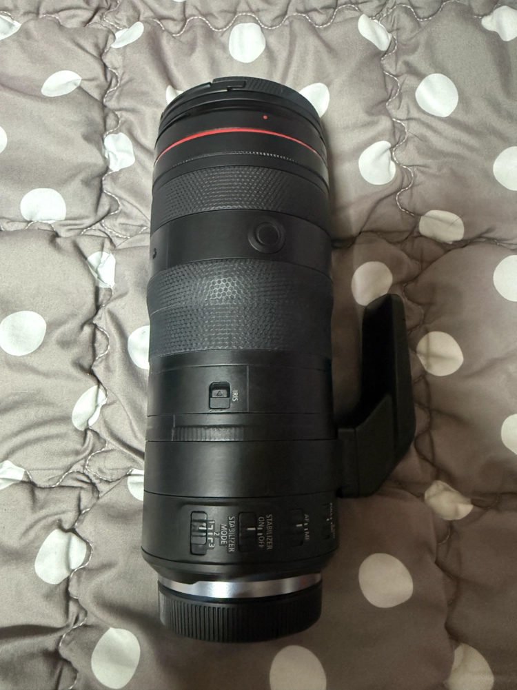 캐논 RF 70-200 F2.8 Z 렌즈 판매합니다. 이미지