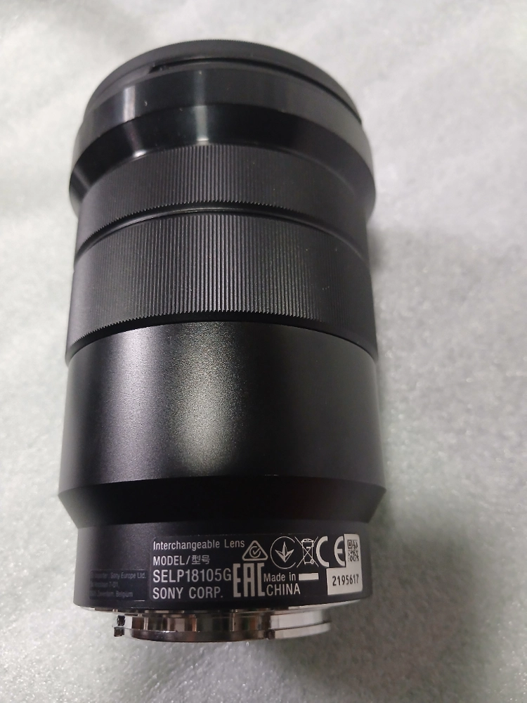Sony 미러리스 e 마운트용 18-105 f4 렌즈 이미지