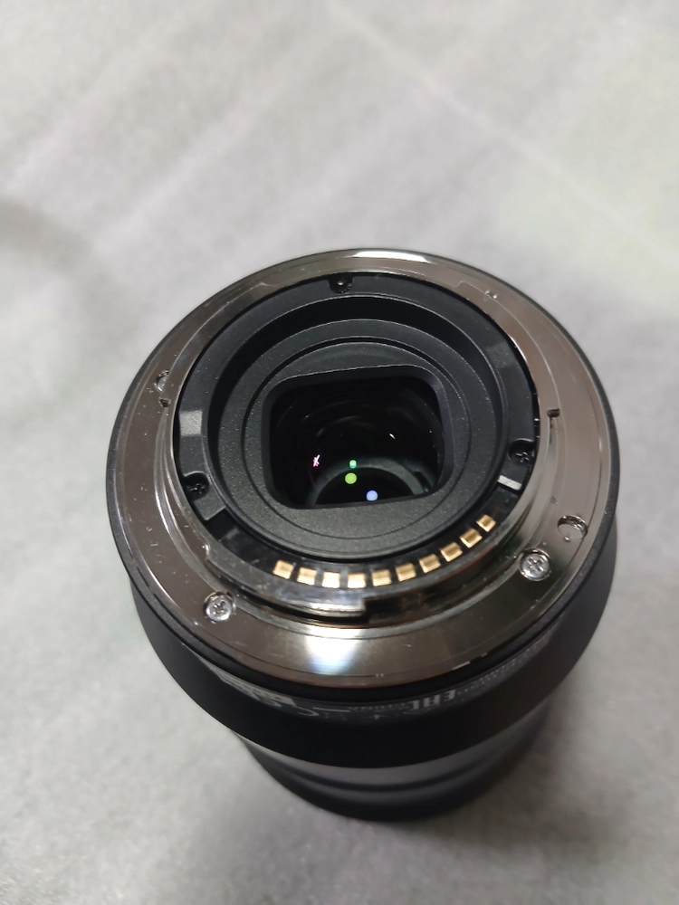 Sony 미러리스 e 마운트용 18-105 f4 렌즈 이미지
