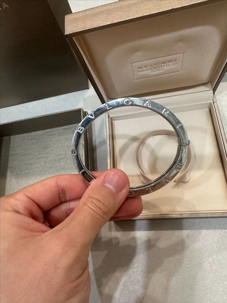 불가리 정품 비제로원 18k 콤비 팔찌 L 이미지