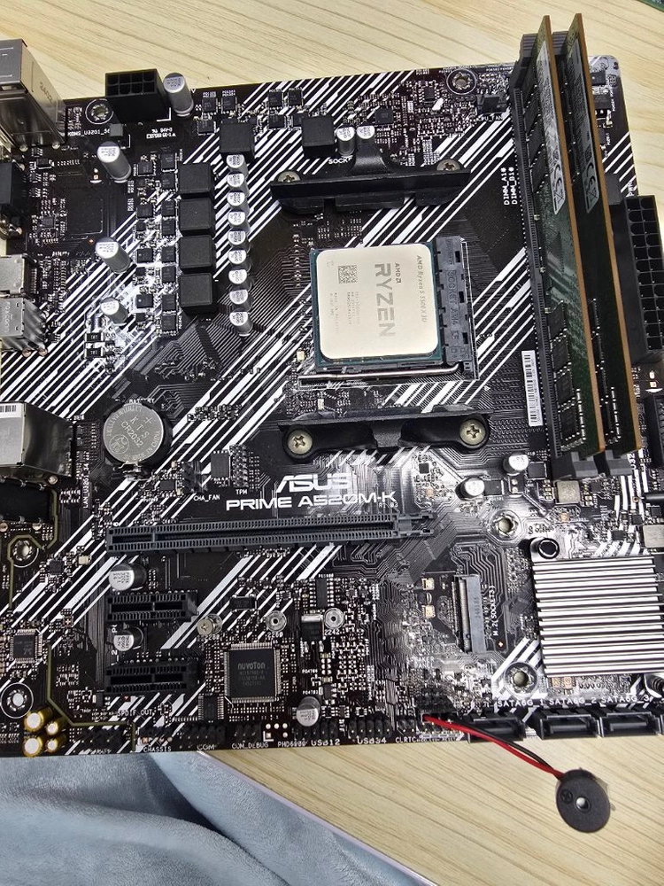 라이젠 5500x3d a520m 16기가 램 - 안심되는 중고거래