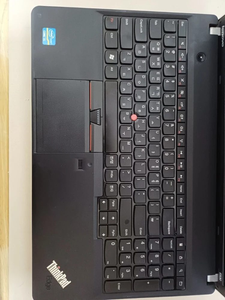 레노버 E530 15.6인치 노트북 8gb ram 64gb ssd 이미지