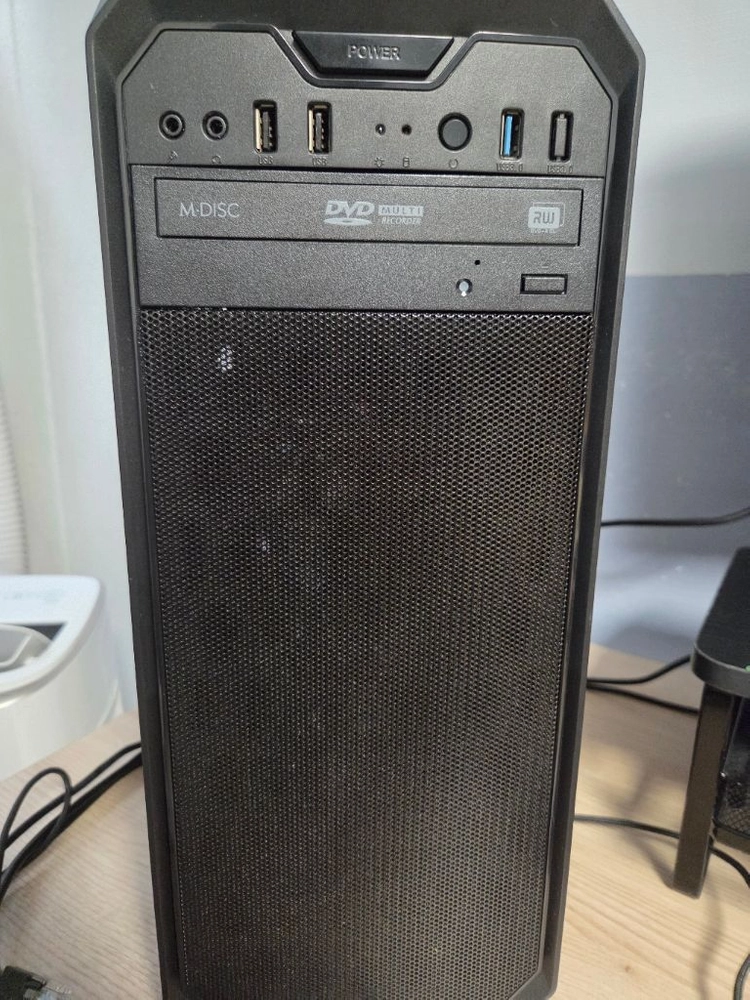 i5 8500 + 1080TI FE + ddr4 16g +1.25tb - 안심되는 중고거래
