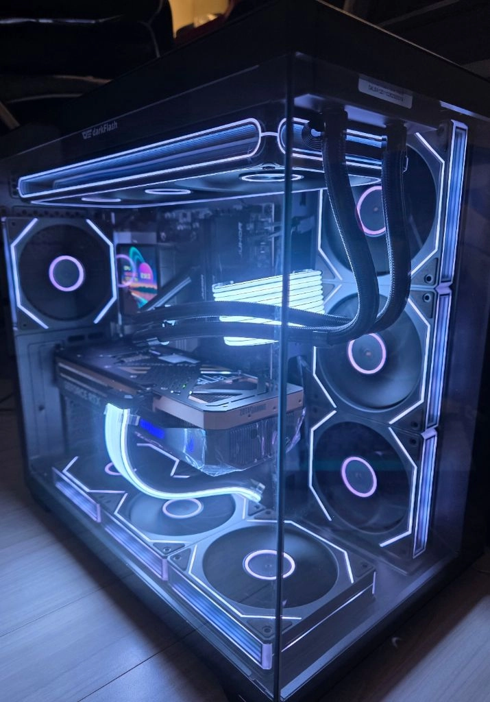 라이젠7 9800X3D RTX5080 솔리드신품PC 싸게 팝니다. 이미지