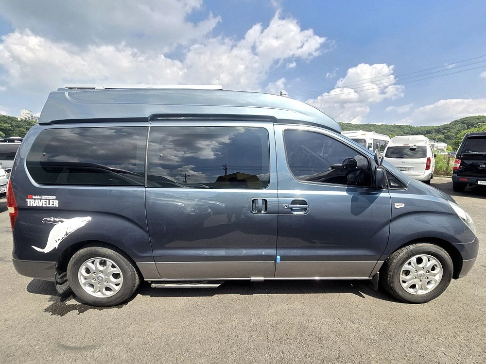12년형 스타렉스3인승하이루프캠핑카(전체도색,인산철600A+풀옵션)-전액할부됨 이미지