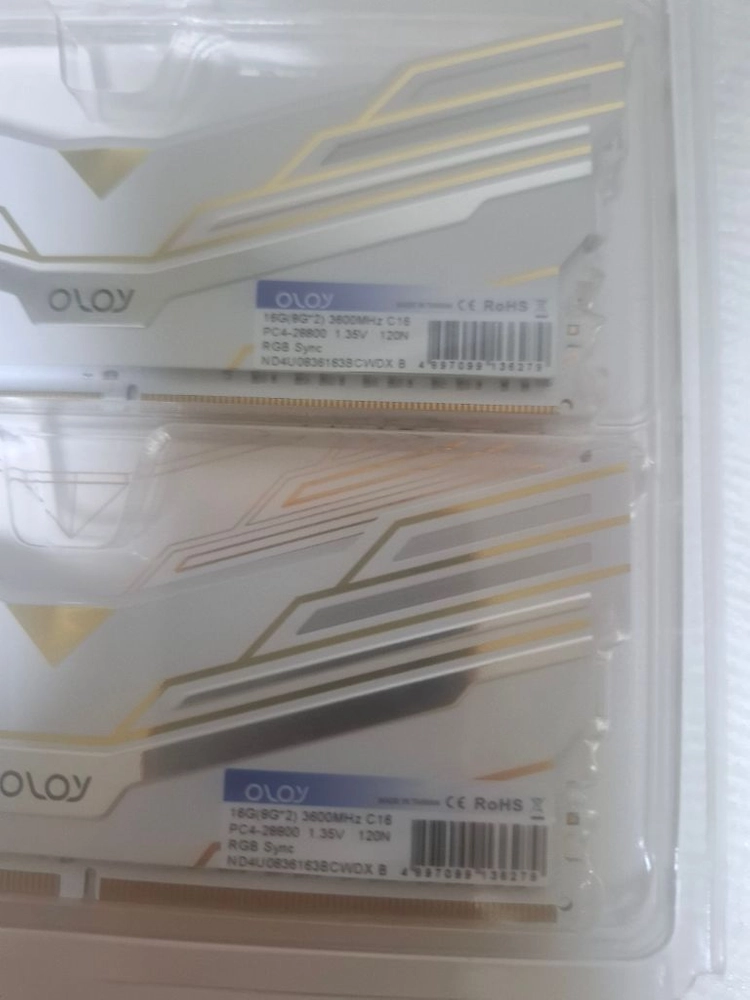 oloy ddr4 3600cl16 8x2 팝니다 이미지