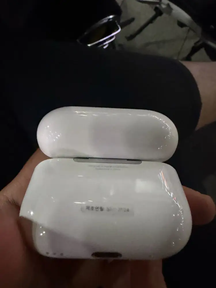 에어팟 프로 2세대 이미지