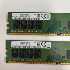 [미사용품/ 2개] 삼성 DDR4 16GB 데스크탑 램 m378a2k43cb1-crc 이미지