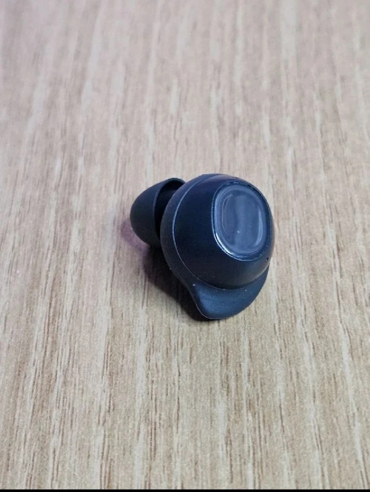 버즈FE 그라파이트 오른쪽 SM-R400N 이미지