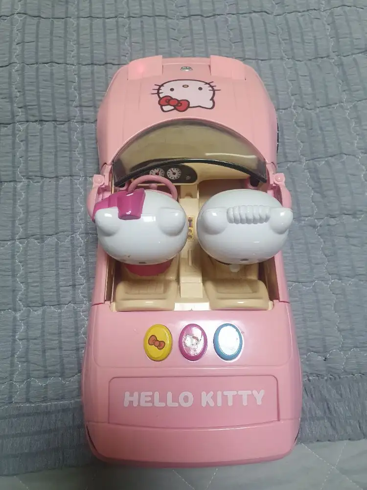 헬로키티 멜로디 오픈카 이미지