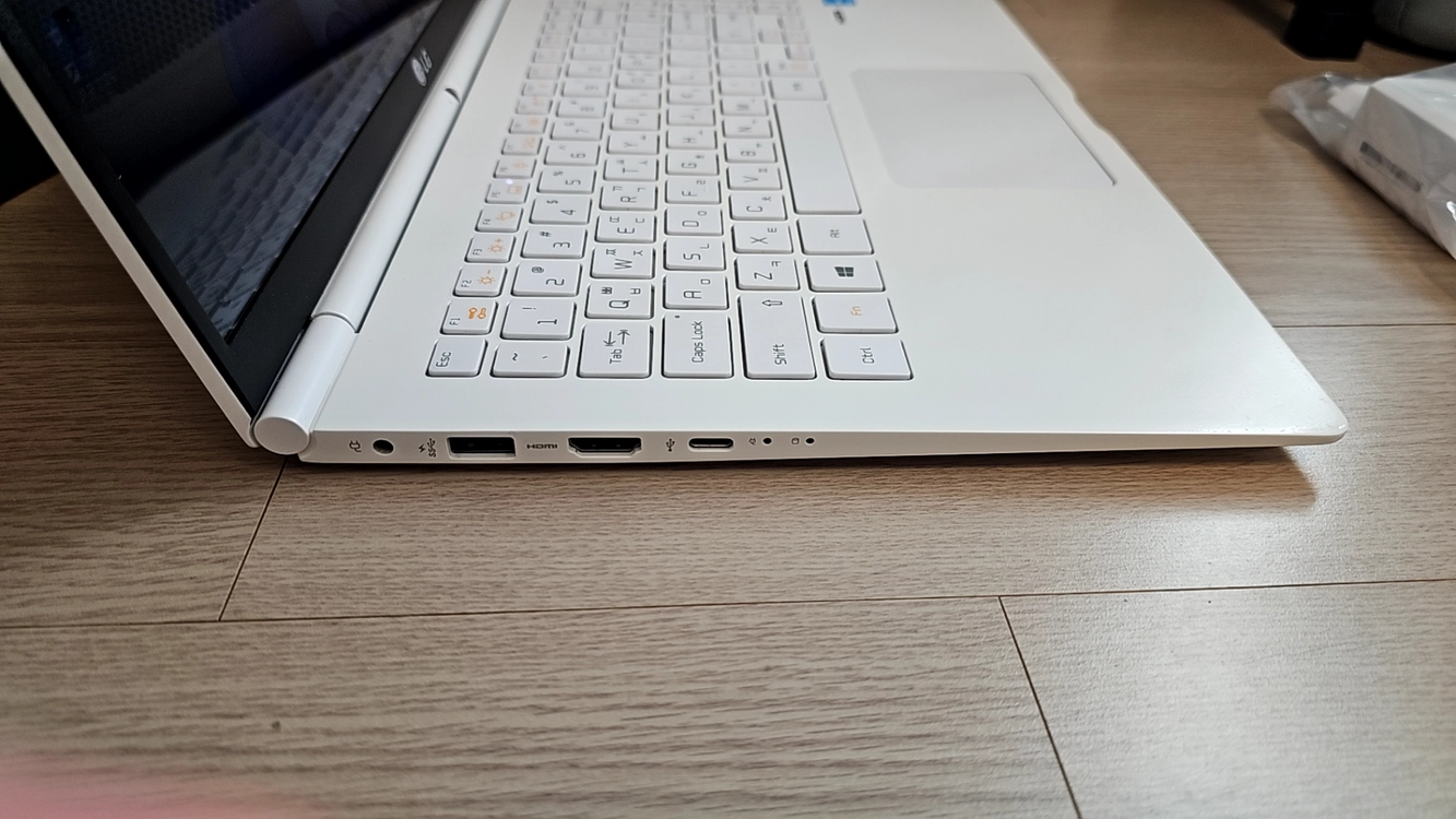A급 LG 그램 노트북 i3 gram 15인치 엑셀 한글 오피스 이미지