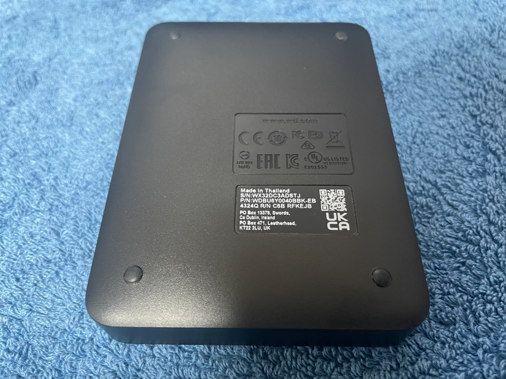 WD 외장하드 엘레멘츠 / 4TB, 블랙, 케이블+파우치 포함 이미지