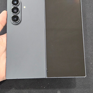 갤럭시Z폴드7 256GB 이미지