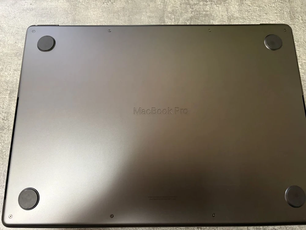 M3 pro 맥북프로 14인치 블랙 저렴히 판매 이미지
