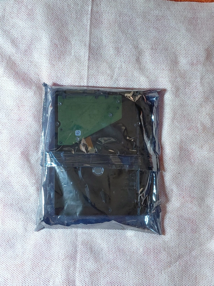 미개봉 씨게이트 바라쿠다 HDD 4TB 5400/256M 이미지