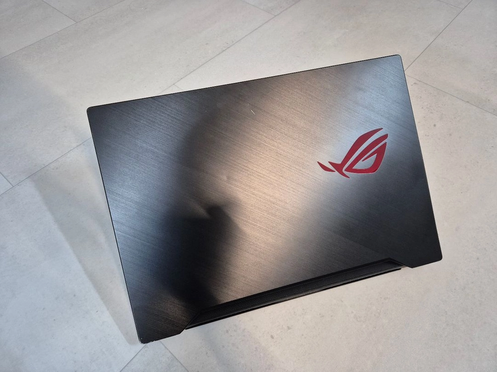i7, 32gb, 2070, 1tb 게이밍노트북 팝니다. 이미지