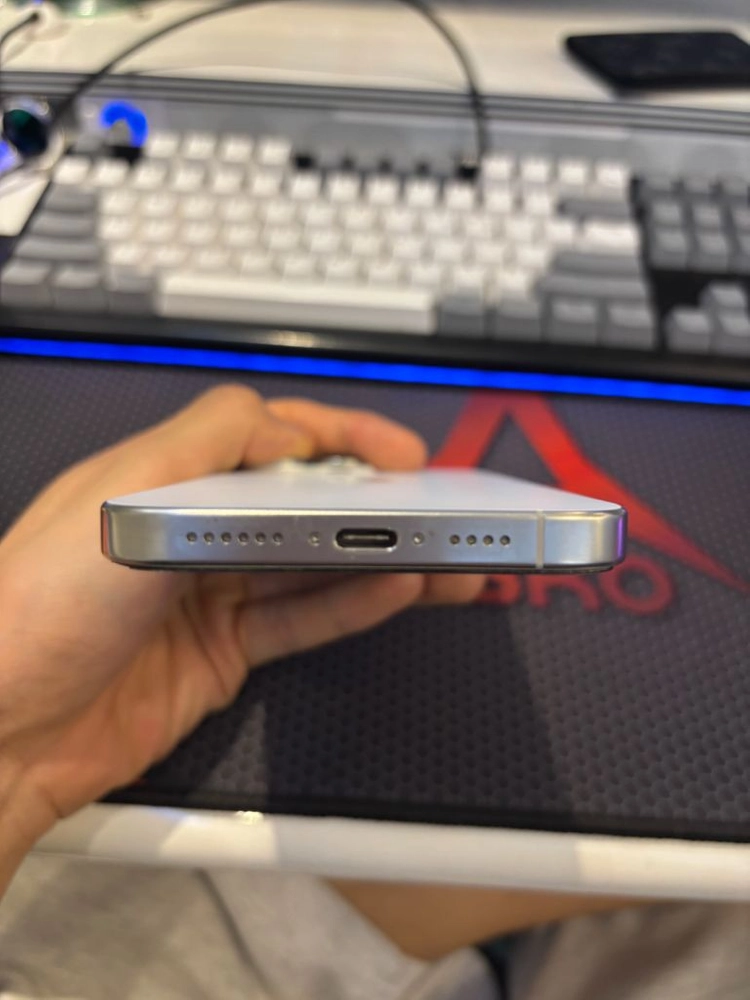 아이폰 16 프로맥스 256GB 이미지
