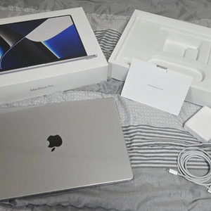 맥북프로 16인치 m1max 실버 64gb/512gb 이미지