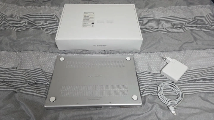 맥북프로 16인치 m1max 실버 64gb/512gb 이미지
