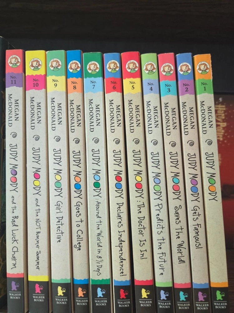Judymoody 주디무디 11권, Junnie B.Jones 주니 B.존스 21권, Judy Blume 주디블룸 이미지