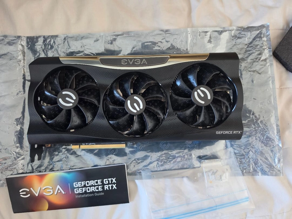EVGA RTX 3080ti FTW3 ULTRA 이미지