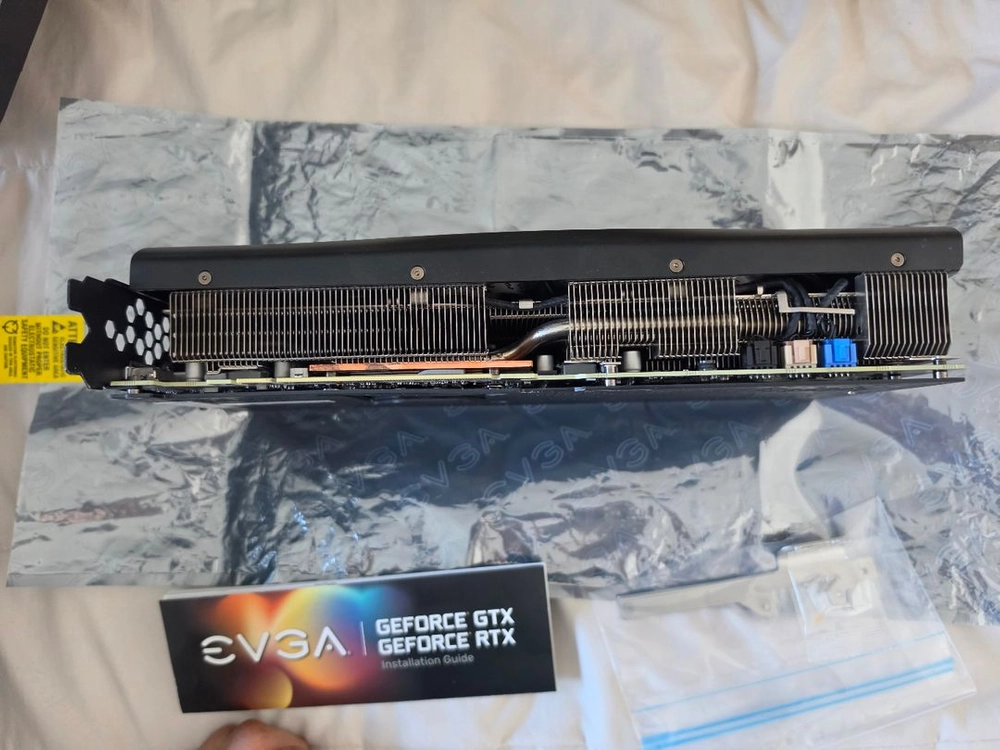 EVGA RTX 3080ti FTW3 ULTRA 이미지