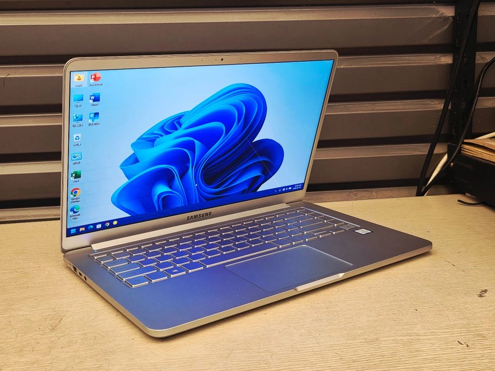 삼성 노트북 NT950XBE i5 8GB RAM 512GB SSD 이미지