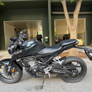 혼다 cb125r 24년식 (1.4만km) 개인매물 이미지
