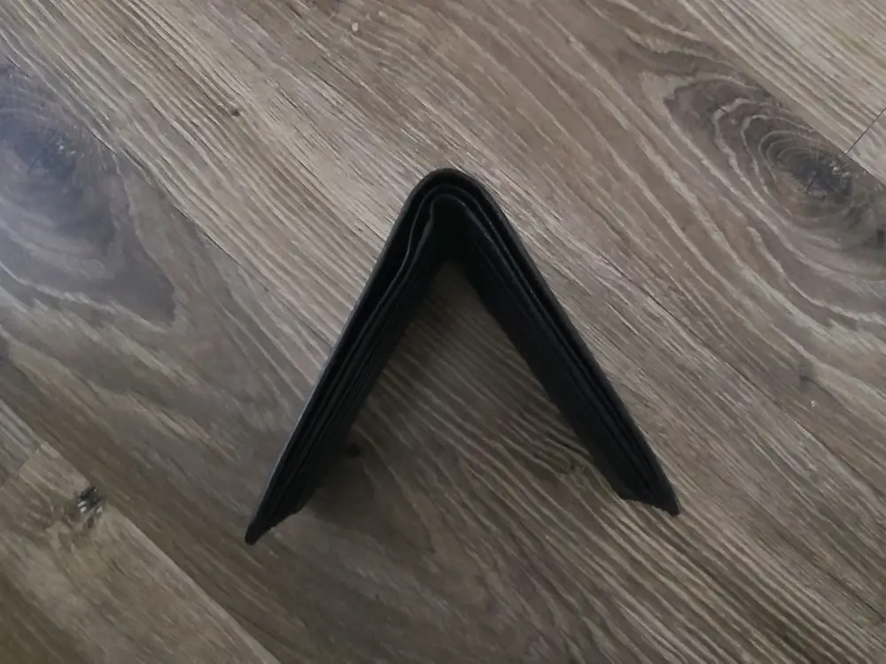 프라다 사피아노 반지갑 명품카드지갑구찌디올셀린느샤넬톰브라운고야드에르메스생로랑프라다 이미지