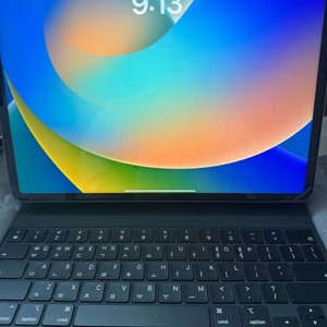 태블릿 11인치 256GB + 매직키보드 이미지